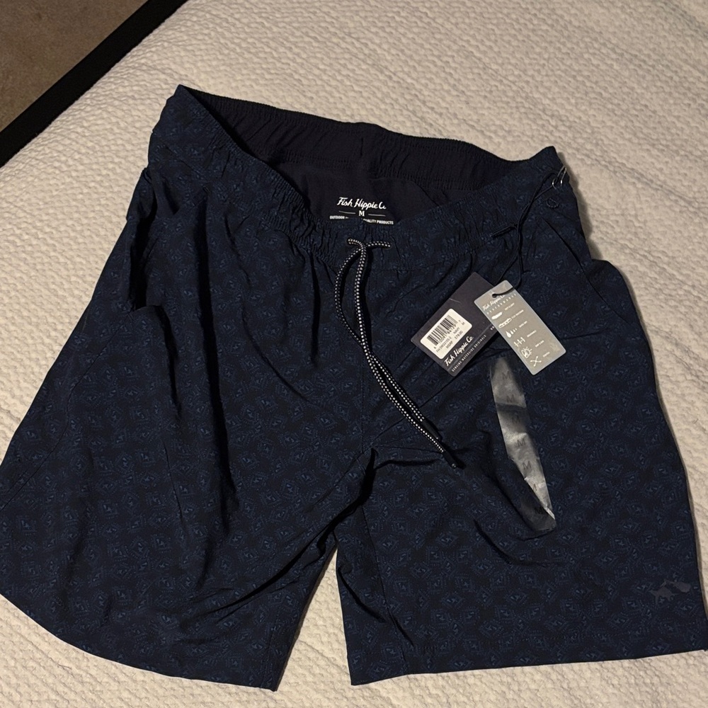 Men's Dark Blue Athletic Shorts by Faherty, NWT.